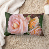 美しいピンクのバラ ランバークッション (ブランケット)