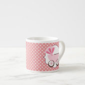 美しいピンクの乳母車のベビーシャワー エスプレッソカップ (正面右)