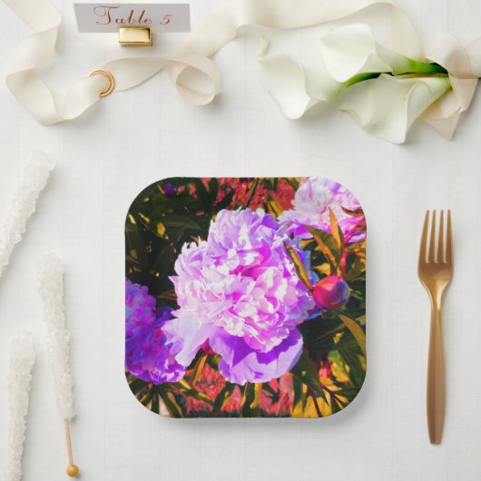 美しいピンクの牡丹ラウンド ペーパープレート (ウェディング)