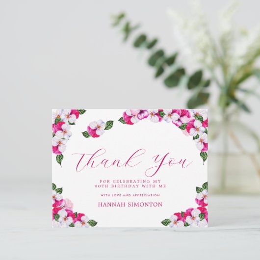美しいピンクの白い花の90歳の誕生日お礼メッセージ ポストカード (スタンド正面)