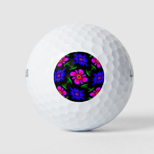 美しいピンクの花のパターン ゴルフボール (正面)