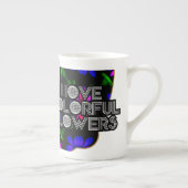 美しいピンクの花のパターン ボーンチャイナマグカップ (右)