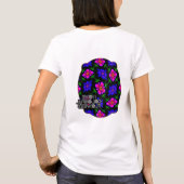 美しいピンクの花のパターン Tシャツ (裏面)