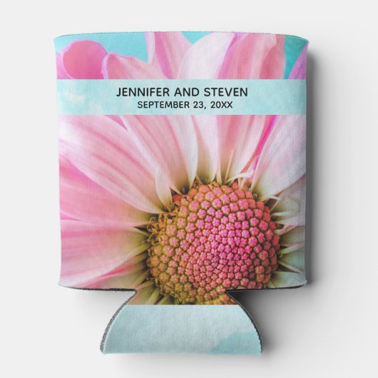 美しいピンクの花クローズアップ写真結婚の数 缶クーラー (裏面)