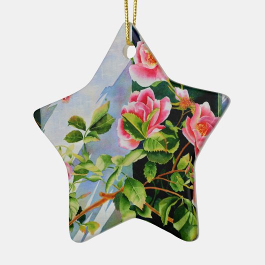 美しいピンクの赤い白いバラの水色のフローラ セラミックオーナメント (左)