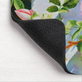 美しいピンクの赤い白いバラの水色のフローラ マウスパッド (コーナー)