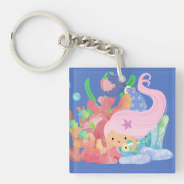 美しいピンクの髪のマーメイド遊が魚を抱きしめている キーホルダー