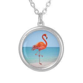 美しいピンクフラミンゴオンビーチ シルバープレートネックレス