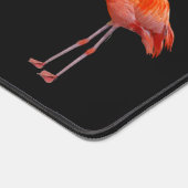 美しいピンクフラミンゴス&モノグラム デスクマット (コーナー)