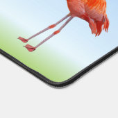 美しいピンクフラミンゴス&モノグラム デスクマット (コーナー)