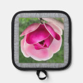 美しいピンクマグノリアを持つポットホルダー 鍋敷き (正面)