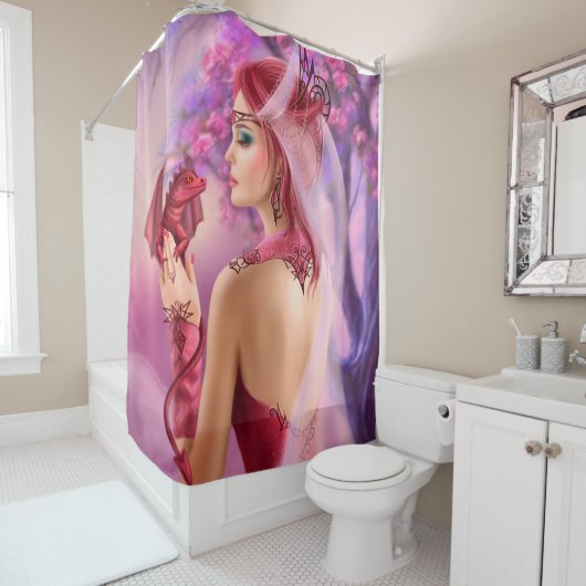 美しいファンタジーの女王及び赤い龍 シャワーカーテン (インサイチュ)