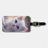 美しいファンタジーホワイトフワフワ猫 ラゲッジタグ (正面横)