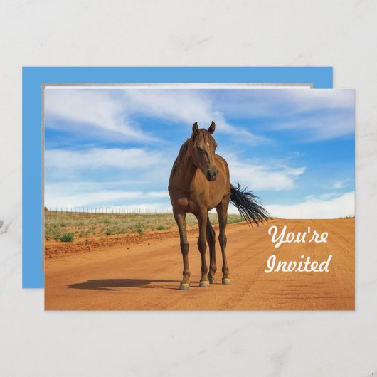 美しいブラウンホースロードフォト誕生日 招待状 (正面/裏面)
