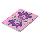 美しいベビーピンクのフローラ紫の色合いモチーフのモノ ノートパッド (回転)