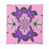 美しいベビーピンクのフローラ紫の色合いモチーフのモノ ノートパッド (正面)