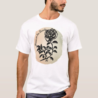 美しいペンとインクコテージバラにフォーカス Tシャツ