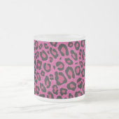 美しいホットピンクヒョウの皮グリッターの輝き フロストグラスマグカップ (中央)