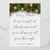 美しいホリーとオーナメントクリスマス恵み 箔招待状 (正面)
