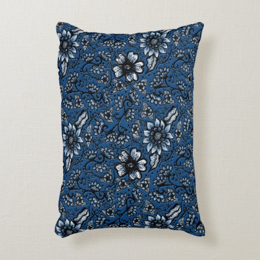 美しいボホの花 |青クラシック色 アクセントクッション (正面(垂直))