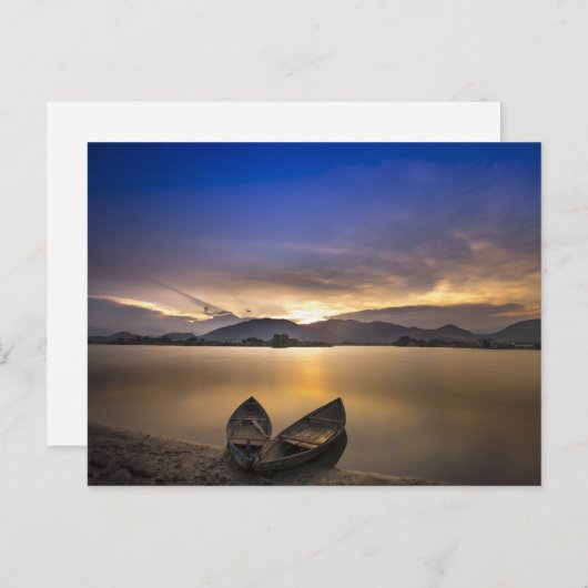 美しいボート水の日の出の写真 ポストカード (正面/裏面)