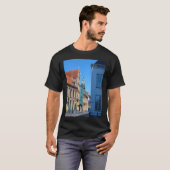 美しいヨーロッパ中世の都市。フォトグラフィー. Tシャツ (正面フル)