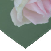 美しいライトピンクガーデンバラ ショートテーブルランナー (コーナー)