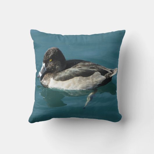 美しいリングや輪の首を持つ鴨が水に浮かぶ写真 クッション (裏面)