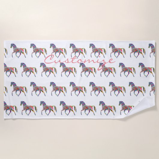 美しいレインボーカラー馬サンダー_コーブ ビーチタオル (正面)