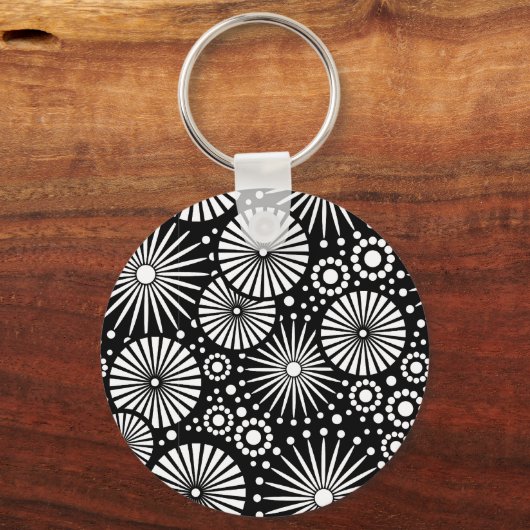 美しいレトロな黒と白のキーチェーン キーホルダー (正面)