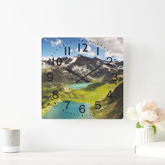 美しいロッキーの山とストリームのシーン スクエア壁時計 (ホーム)