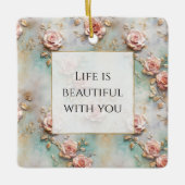 美しいロマンチック赤面ピンクロマンチックバラ セラミックオーナメント (正面)