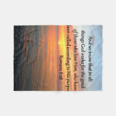 美しいローマ人8:28サンライズ写真 フリースブランケット (正面(横))