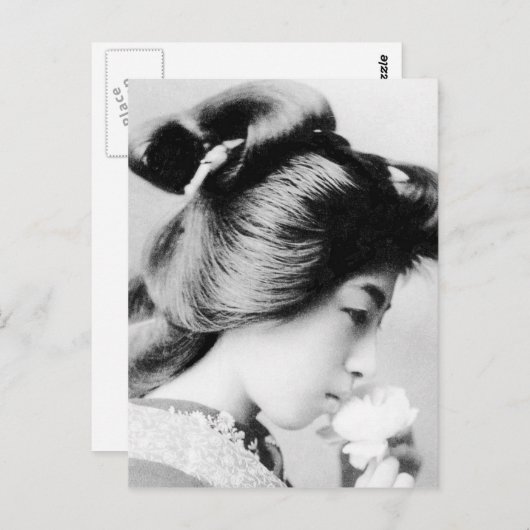 美しいヴィンテージ芸者が花の日本を匂わせる|過去記事 ポストカード (正面/裏面)