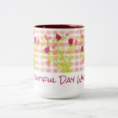 美しい一日の願いどんな大事な行事 ツートーンマグカップ (中央)