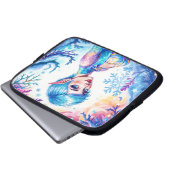 美しい冬の小妖精や小人魅惑フロストクイーンアート ラップトップスリーブ (正面下部)