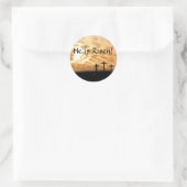 美しい十字架と夕日に彼はステッカーを復活 ラウンドシール (バッグ)