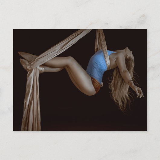 美しい吊り下げ絹のパフォーマー ポストカード (正面)