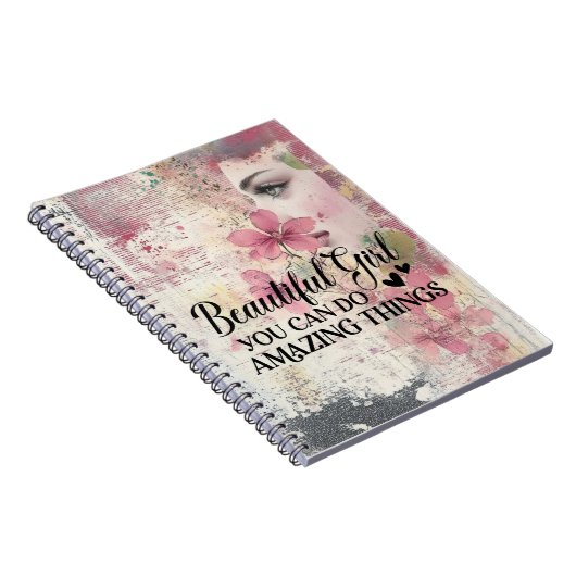 美しい女の子、あなたは素晴らしいことができることができる ノートブック (右側)