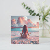 美しい女性がビーチのブランケットで瞑想 カード (スタンド正面)