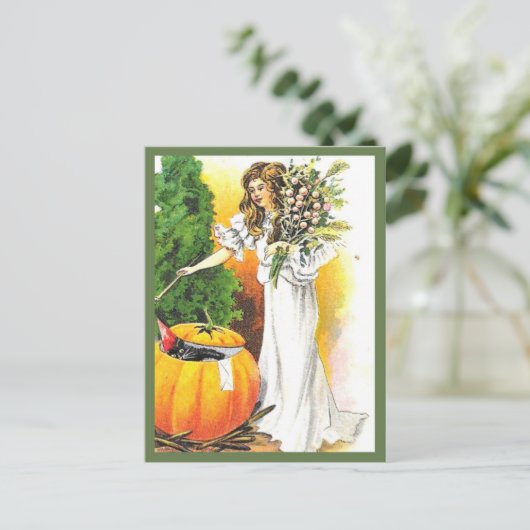 美しい女性とカボチャ – ヴィンテージハロウィーン ポストカード (スタンド正面)