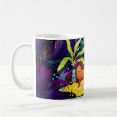 美しい女性歩くヒョウとジャングル コーヒーマグカップ (左)