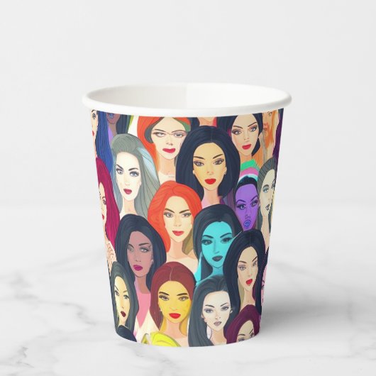 美しい女性 紙コップ (左)