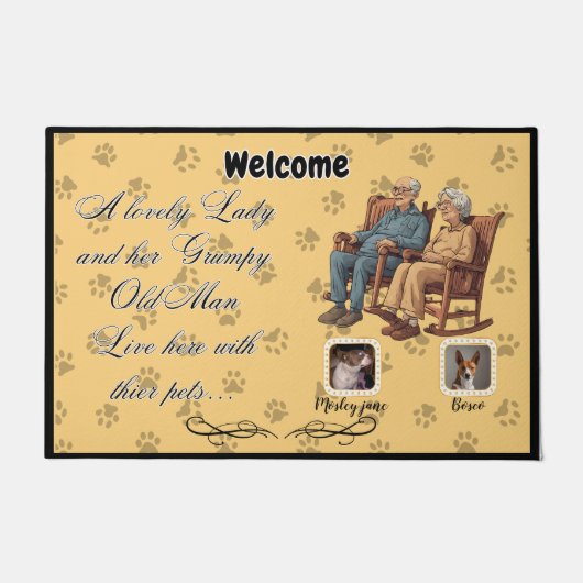 美しい婦人とぶつぶつ言う老人が ドアマット (正面)