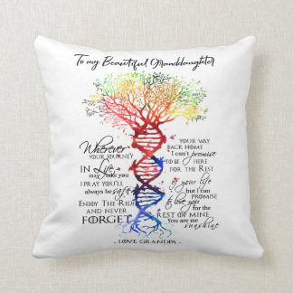 美しい孫娘に クッション