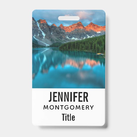 美しい山と湖の風景写真 バッジ (正面)