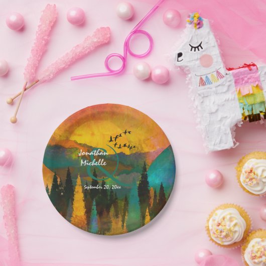 美しい山の夕日、木々と結婚鳥 ペーパープレート (パーティー)