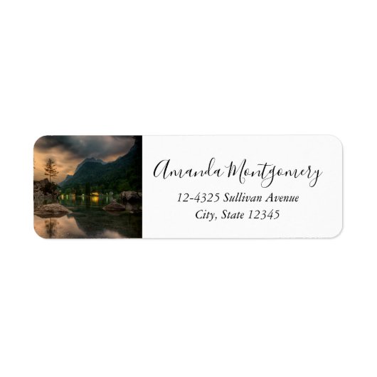 美しい山の湖の夕べ写真 ラベル (正面)