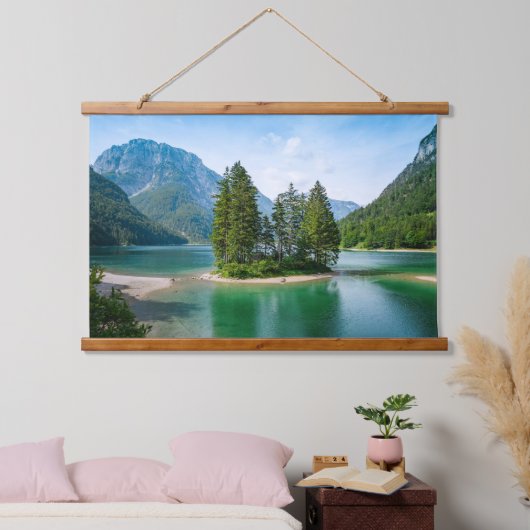 美しい山の湖の絵のような景色 吊り下げ型タペストリー (寝室)