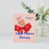 美しい幼児は誕生日の遅れを後悔する ポストカード (スタンド正面)